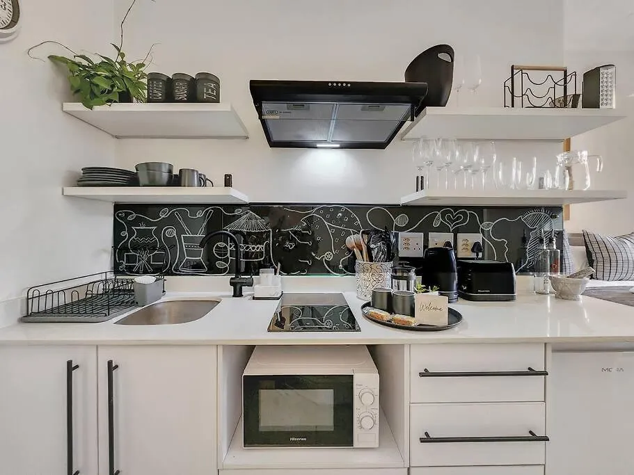 Cozy Studio In Observatory Cape Town South Africa